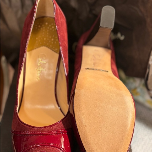 Cole Haan DALYA AIR. PUMP WINE SUEDE Size 9 - Picture 9 of 9